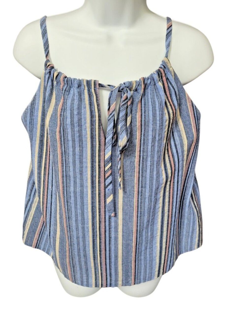 Everly Womens  Tank Blouse Size S Tank Shirt Blue Stripe Lined Strappy Keyhole‎